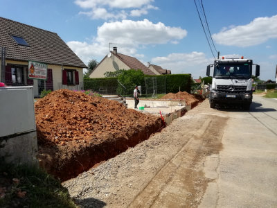 Construction d'un mur de clôture